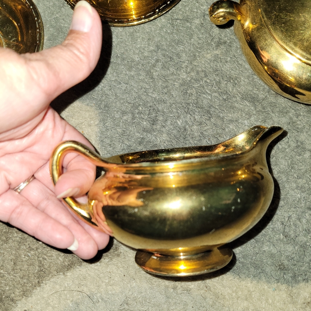 Homer Laughlin Georgian Eggshell 1945 22k Gold Warranted China